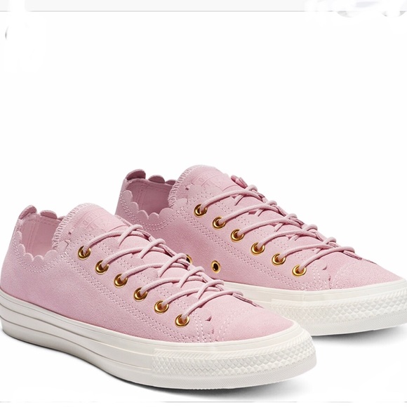 scalloped converse